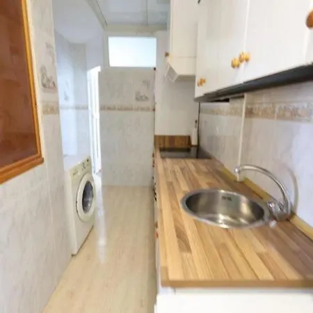 Admire Pleasant Views And A Great Location !